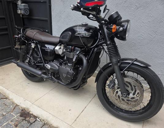 TRIUMPH BONNEVILLE T120 BLACK 1200 